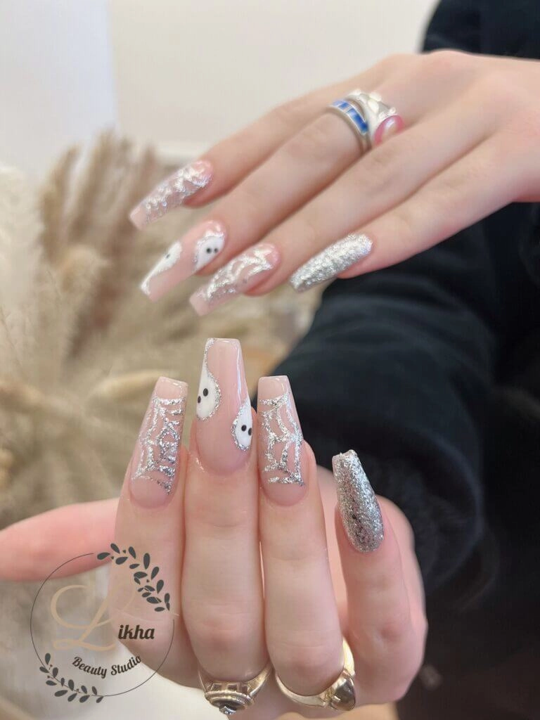 Photo of a beautiful nail design