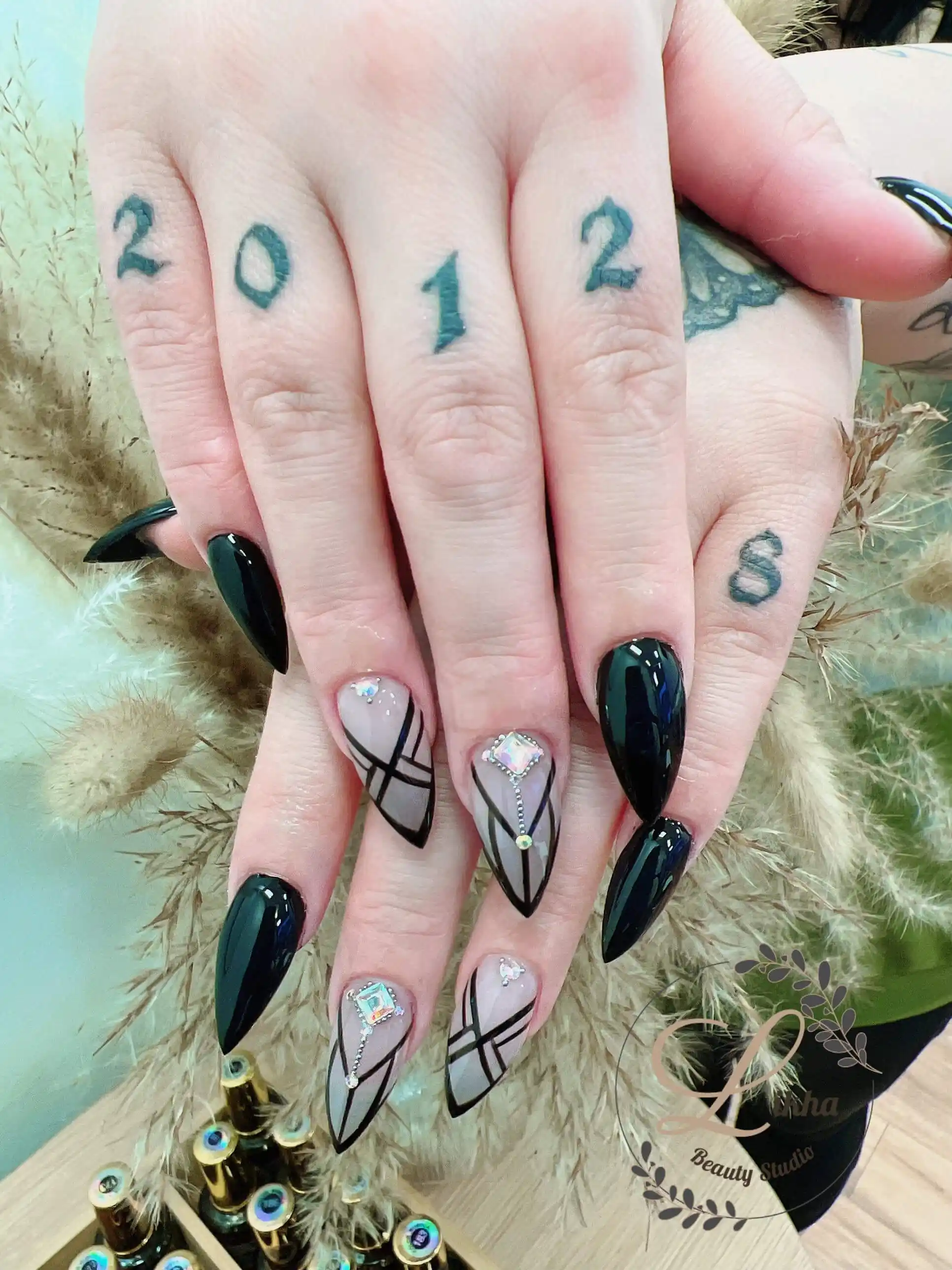 Photo of a beautiful nail design